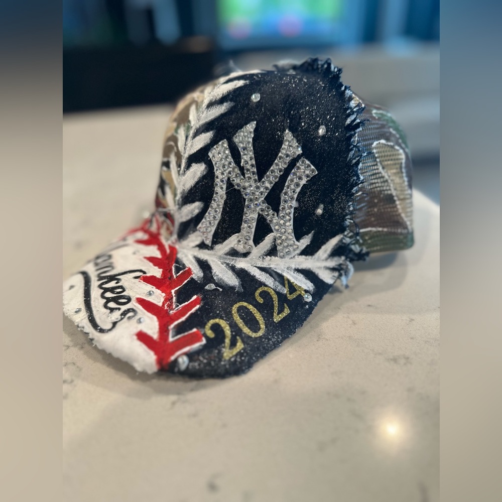 Custom Yankees hat